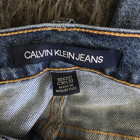 Calvin Klein Jeans - Picture 4 of 4